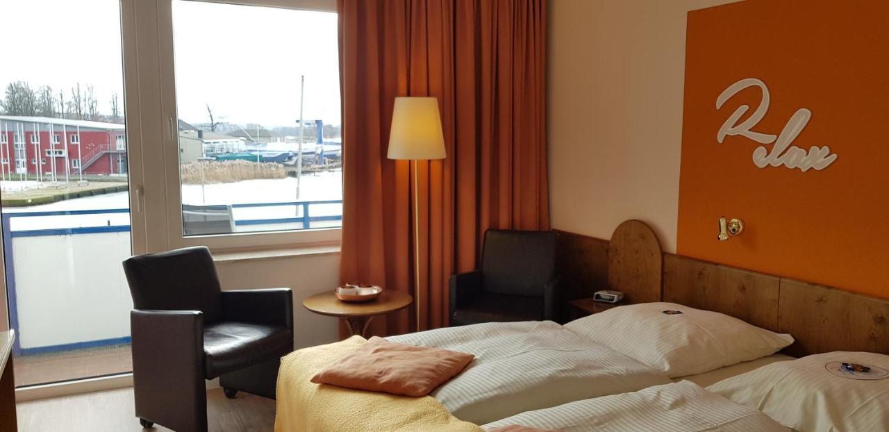 Akzent Hotel Strandhalle Шлезвіг Екстер'єр фото