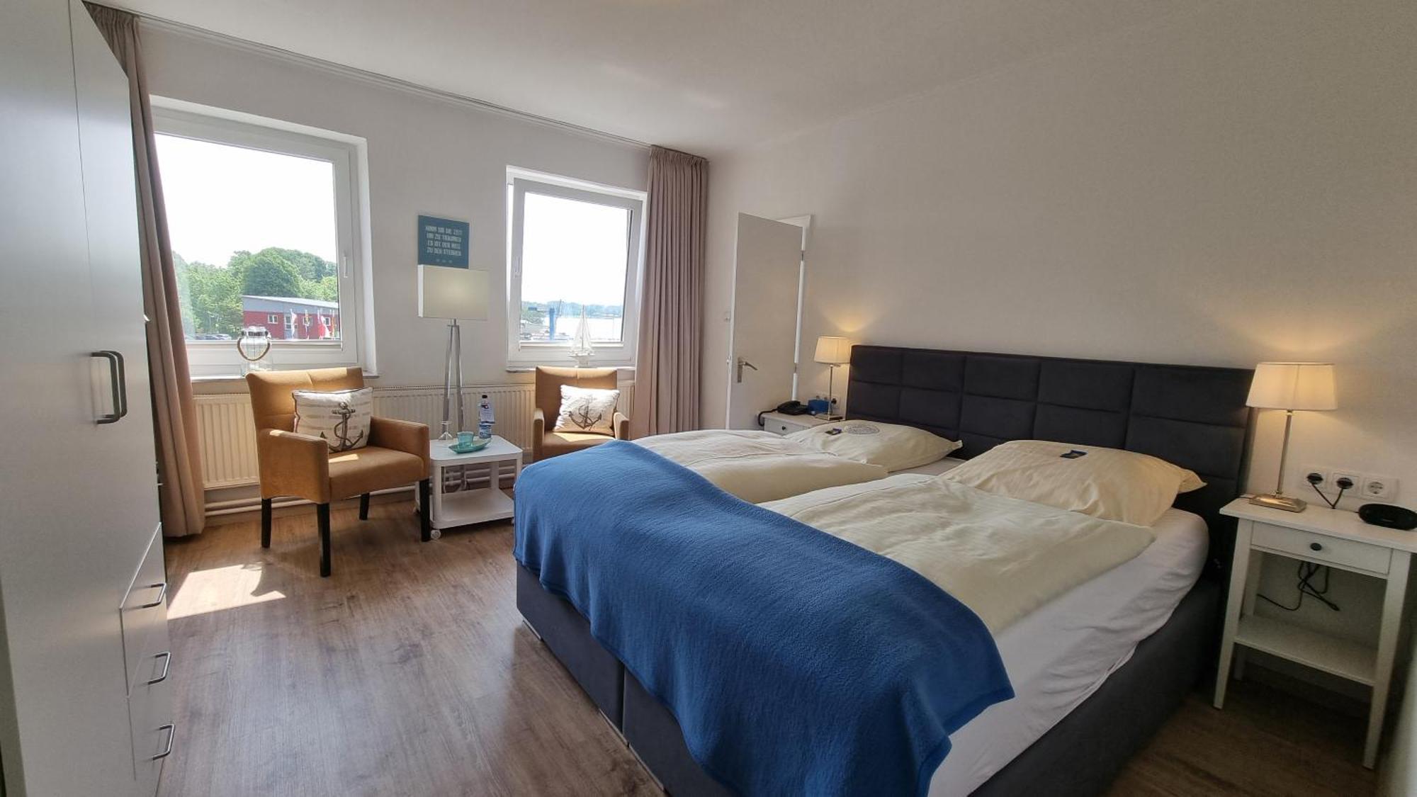 Akzent Hotel Strandhalle Шлезвіг Екстер'єр фото