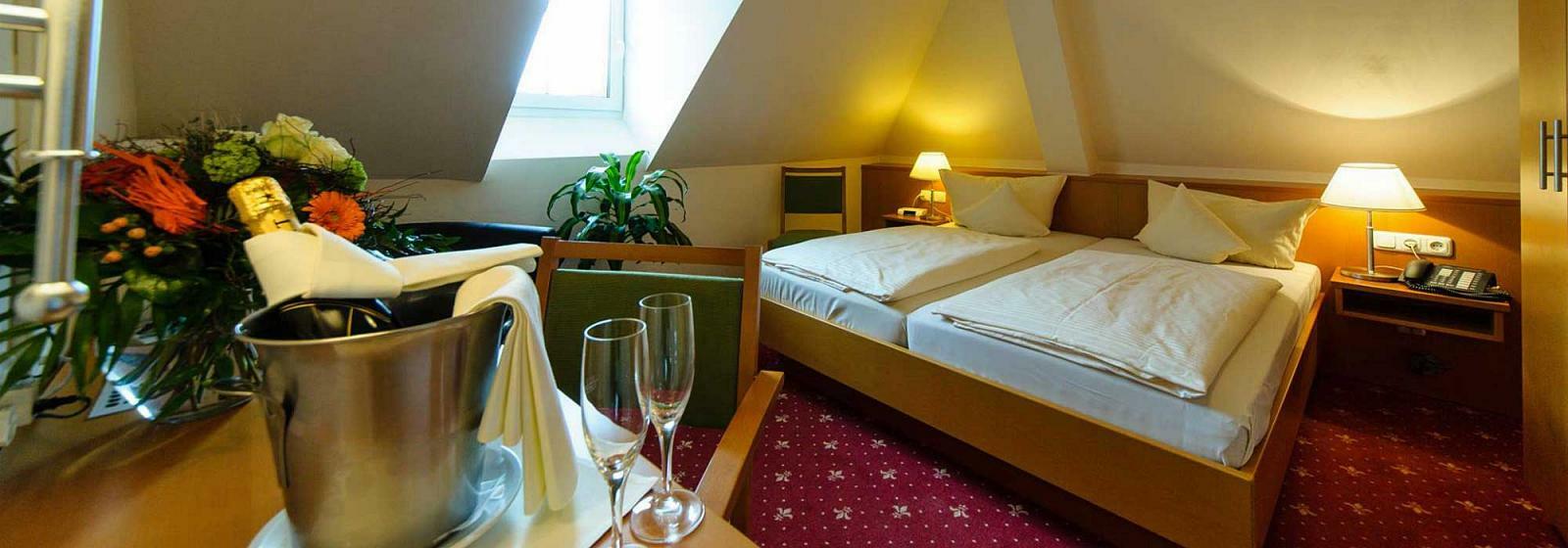 Akzent Hotel Strandhalle Шлезвіг Екстер'єр фото
